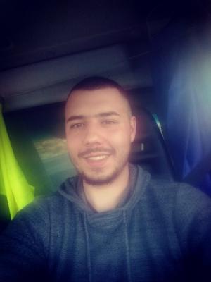 Cătălin, şoferul de 23 de ani din Bistriţa mort pe şosea în Polonia, abia vorbise la telefon cu mama lui