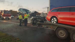Un şofer român a murit în condiţii cumplite, după un accident pe o autostradă din Germania
