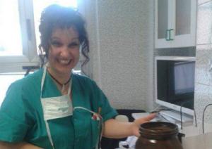 A murit fulgerător Marcela, asistenta medicală care făcea bebeluşii să zâmbească într-un spital din Italia