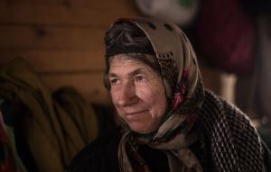 Femeia care a trăit peste 70 de ani în pustietate, în Siberia, a rămas fără hrană