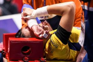 Diagnostic cumplit pentru Cristina Neagu, după accidentarea din meciul cu Ungaria. A urlat pe teren