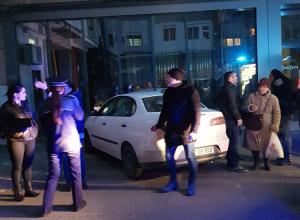 Un bărbat din Ploiești care a intervenit pentru o femeie bătută pe stradă de soț a fost snopit în bătaie de agresor (Foto)