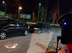 Şoferi români, terorizaţi de hoţi în parcările din toată Europa: 'Cred că sunt români. Ne urmăresc cu maşinile'
