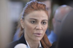 Andreea Cosma, ameninţată la telefon. Deputatul PSD a făcut plângere penală la Poliţie