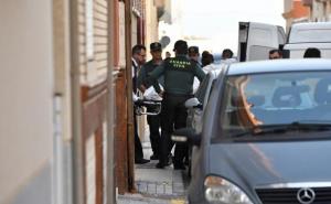 Motivul dement pentru care un român din Spania şi-a ucis băieţelul de 9 ani. Fratele acestuia a fost martorul crimei