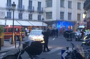 Detalii şocante în cazul atacului terorist din Franţa Cine este individul care a înjunghiat trecătorii, în zona Operei din Paris (Video)