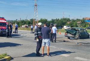 Accident cumplit pe centura orașului Drobeta! Un bărbat a murit după ce mașina lui a fost izbită în plin de două TIR-uri