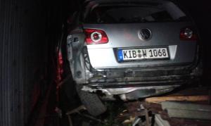 Doi tineri din Suceava au zburat cu 250 de km/h pe şosea, în timp ce făceau live pe Facebook (Video)