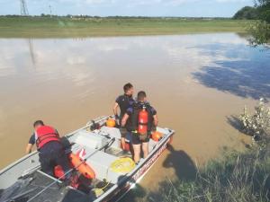 Tragedie în Teleorman. Fata de 13 ani dispărută în râul Vedea a fost găsită moartă, după două zile de căutări (Video)