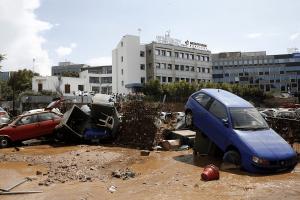 Dezastru după inundaţii în Grecia, tot în zona în care au fost incendiile