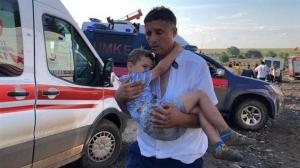 Imagini dramatice de la catastrofa feroviară din Turcia. Cel puțin 13 morți și 73 de răniți