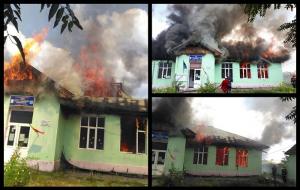 O şcoală din Tulcea a ars ca o torţă. O persoană a avut nevoie de îngrijiri medicale în timpul incendiului
