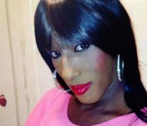 Naomi, o femeie transgender, a fost ucisă cu bestialitate de un tânăr de 25 ani, care i-a abandonat corpul și l-a acoperit cu un covor