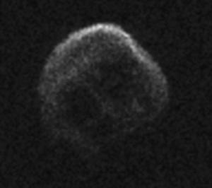 O cometă în forma unui craniu se va afla curând în vecinătatea Pământului