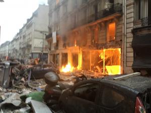 Explozie de proporții în centrul Parisului. Cel puțin 4 morți și peste 30 de răniți
