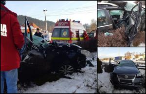 Un șofer de 19 ani nu a oprit la bariera de cale ferată și a fost lovit de tren la Râșnov