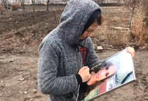Răpusă de durere, mama fetei de 14 ani ucisă de propriul tată neagă ipoteza criminalului: "Elena n-ar fi făcut așa ceva"