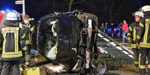Accident teribil pentru un tânăr român care făcea "liniuţe" în Germania. Şi-a făcut praf BMW-ul, lovind un Mercedes