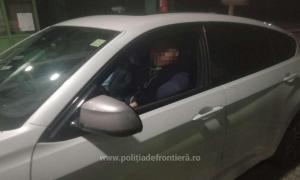 Vietnamez ascuns în portbagajul unui BMW X6, la Vama Turnu, ca să fugă din România