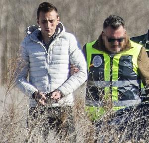 Românul care şi-a ucis prietenul în Spania a fost dat pe mâna poliţiei de fratele lui