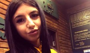 Lacrimi şi durere pentru Valentina, tânăra incendiată de fostul iubit la Buzău