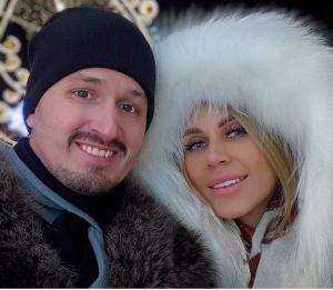 Un preot a fost dat afară din biserică, după ce soţia lui a câştigat un concurs de frumuseţe în Rusia