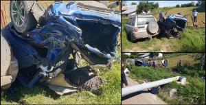 Trei tineri au murit pe loc după ce au intrat cu maşina în stâlp, în Giurgiu. Accident groaznic la Milcovăţu
