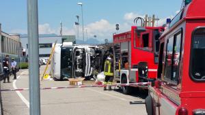 Un şofer român de TIR a leşinat la volan, din cauza căldurii, în Italia
