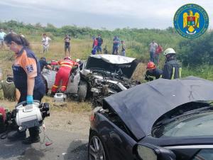 Accident grav lângă Satu Mare, șofer salvat din stop cardio-respirator