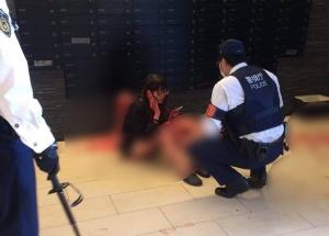 Japoneză de 21 de ani, fotografiată în timp ce se relaxa la o țigară, după ce și-a înjunghiat iubitul