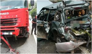 Accident grav la Vâlcea, un camion a lovit din spate o maşină cu 5 persoane, în care se afla şi un copil