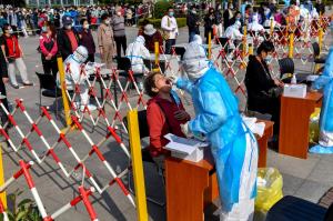 Un oraş din China va testa toţi locuitorii de coronavirus, 9 milioane, în doar 5 zile