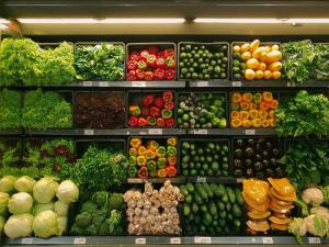 Cele mai simple trucuri inteligente prin care poți îmbunătăți depozitarea alimentelor