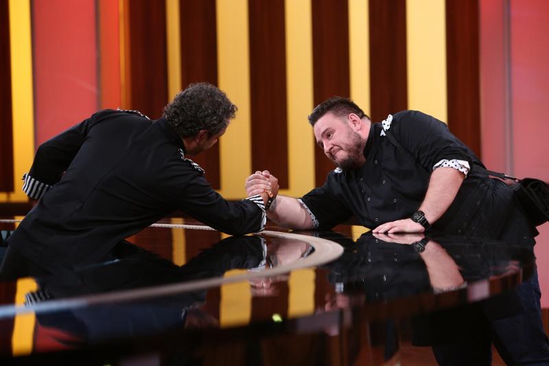 Chefi la cuțite, record de audiență de la lansarea sezonului 8. Aseară, chef Bontea şi-a folosit amuleta şi a întors un concurent de la eliminare