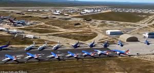Cea mai mare parcare de avioane din lume e plină. Coronavirusul ține sute de aeronave la sol (video)