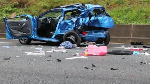 Șoferiță moartă într-o Dacia Sandero înfiptă într-un camion românesc, în Germania