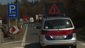 Cinci tineri găsiți încuiați, la 2 grade, în camionul frigorific al unui șofer român, în Austria