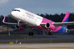 Wizz Air și Tarom suspendă până în 16 iunie zborurile din România spre Italia, Spania și alte destinații europene