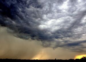 Furtunile continuă să facă ravagii în România. ANM anunță Cod portocaliu în aproape toată țara