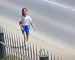 Fetiță de 8 ani fugită de acasă, după o ceartă cu părinții, răpită de pe trotuar, abuzată și ucisă de un cuplu, pe insula Sahalin