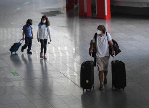 MAE, avertisment pentru românii care vor să plece în străinătate: „Zborurile pot fi anulate”