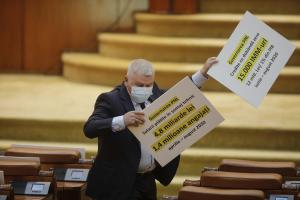 Moțiunea de cenzură nu se mai votează. Eșec pentru PSD în Parlament. Ciolacu cere excluderea absenților