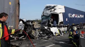 Imagini de groază de la locul unde un șofer român de TIR a ucis alți 4 români, în Germania