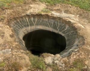 Cratere masive apar în tundra siberiană, iar cercetătorii cred că au legătură cu schimbările climatice