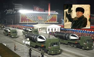 Paradă militară uriașă în Coreea de Nord. Armata a prezentat "cea mai puternică armă din lume", sub ochii liderului suprem