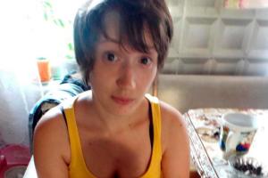 Bebeluş "uitat" de mamă la -32 grade Celsius, într-o casă părăsită, în Rusia