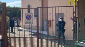 Crimă tulburătoare în Italia: O mamă şi-a ucis fetiţele de trei şi 11 ani, în centrul în care se aflau. Femeia este căutată acum de poliţişti