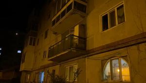 Primele victime ale frigului din apartamente, la Timișoara: bărbat găsit mort, iar fiica lui în stare de inconştienţă, intoxicați cu gaze. Se încălzeau la aragaz