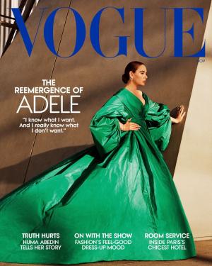 Adele, pe coperta Vogue: "Trebuie să mă pregătesc să fiu celebră din nou"