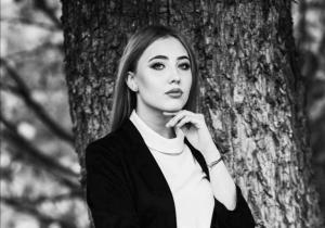 O studentă de 20 de ani, găsită moartă într-un apartament din Cluj. Dispariţia Rebecăi plânsă de apropiaţi: "Vei trăi în continuare în fiecare suflet care te-a cunoscut cu adevărat"